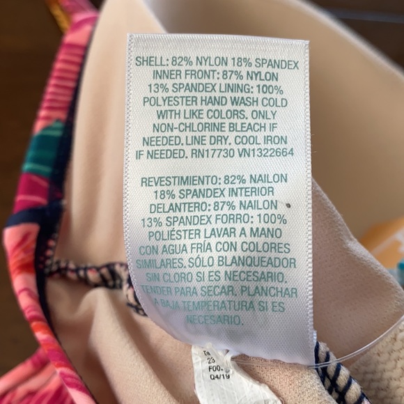 Over The Shoulder One Piece Swimsuit Tropical 18W - Picture 7 of 9